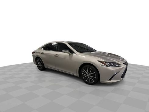 Used 2023 Lexus ES 350 w/ Premium Package image 2