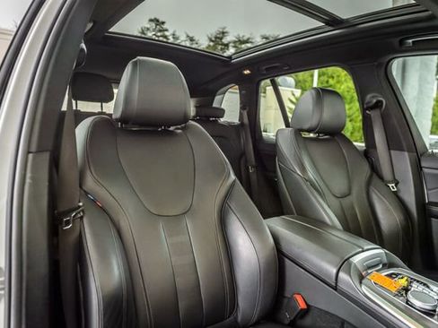 Used 2020 BMW X5 sDrive40i w/ M Sport Package image 38