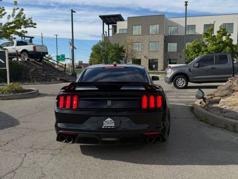 Used 2020 Ford Mustang Shelby GT350 w/ Technology Package image 4