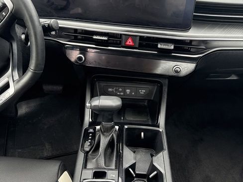 Used 2025 Kia K5 GT-Line image 10