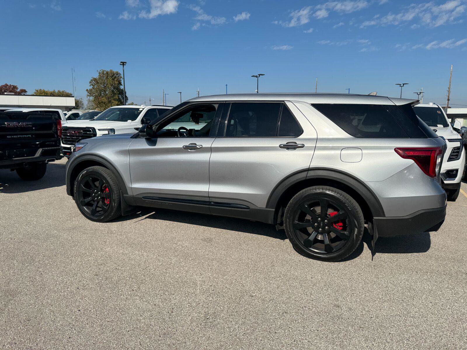 Used 2021 Ford Explorer ST w/ Equipment Group 401A AWD/4WD image 9