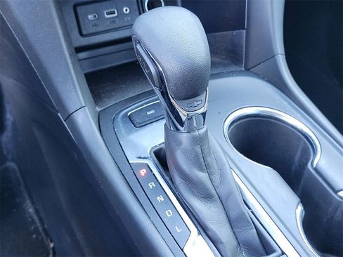 Used 2022 Chevrolet Equinox LS image 20