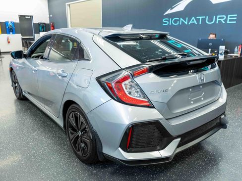 Used 2017 Honda Civic EX image 8