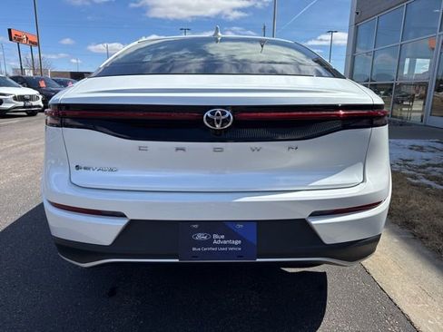 Used 2024 Toyota Crown XLE image 6