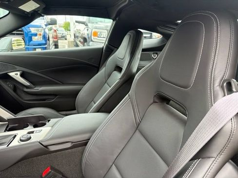 Used 2017 Chevrolet Corvette Stingray Coupe w/ Battery Protection Package RWD image 15