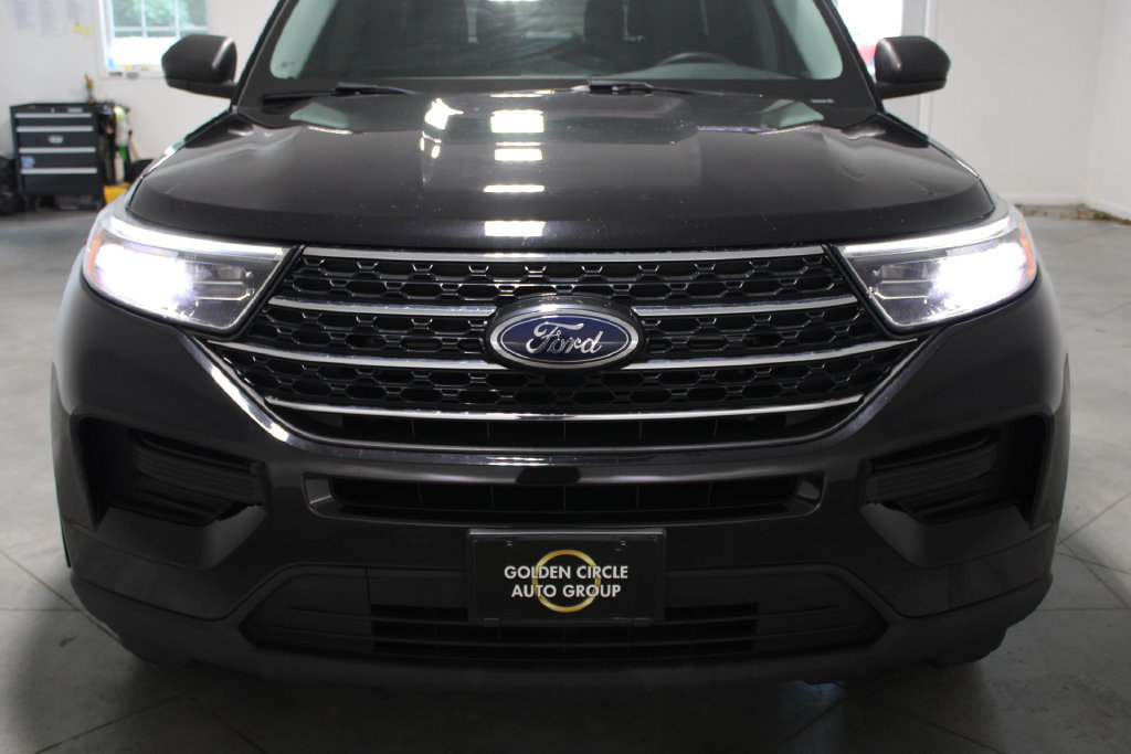 Used 2023 Ford Explorer XLT AWD/4WD image 53