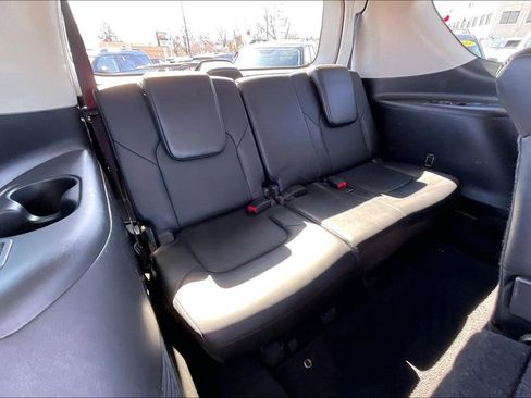 Used 2017 Nissan Armada Platinum image 26