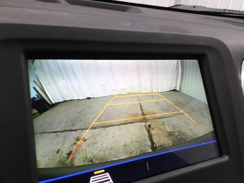 Used 2019 Chevrolet Equinox LT image 11