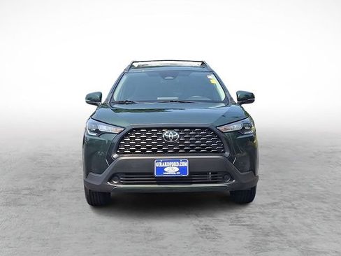 Used 2023 Toyota Corolla Cross LE AWD/4WD image 2