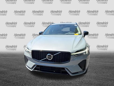 Certified 2024 Volvo XC60 B5 Plus w/ Protection Package Premier AWD/4WD image 6