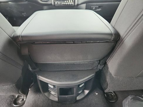 New 2025 RAM 2500 Big Horn image 31