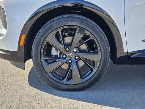 New 2026 Buick Envision Sport Touring image 8