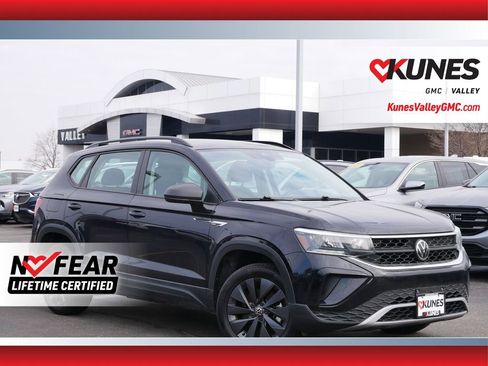 Used 2024 Volkswagen Taos S image 1