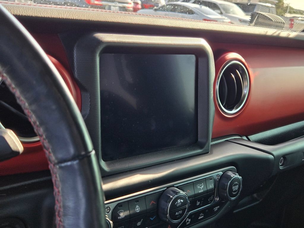Used 2021 Jeep Wrangler Unlimited Rubicon AWD/4WD image 11