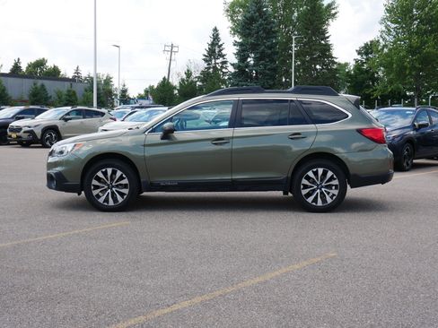 Used 2016 Subaru Outback 2.5i Limited AWD/4WD image 4