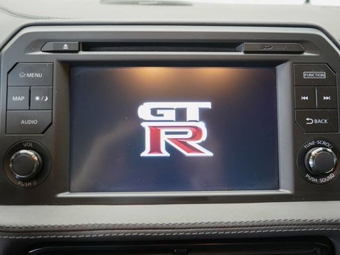 Used 2021 Nissan GT-R Premium image 53