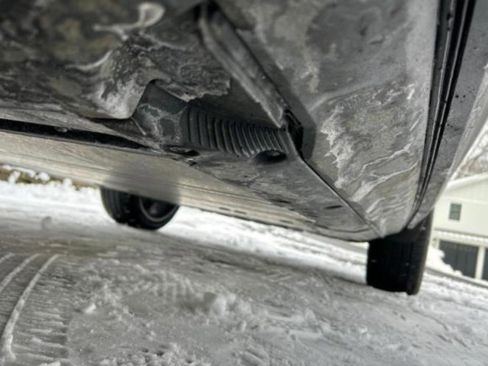 Used 2023 Volvo XC40 Recharge Ultimate image 5