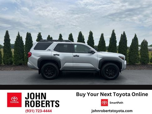 Certified 2025 Toyota 4Runner TRD Off-Road Premium AWD/4WD image 1