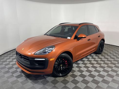Used 2024 Porsche Macan GTS image 1