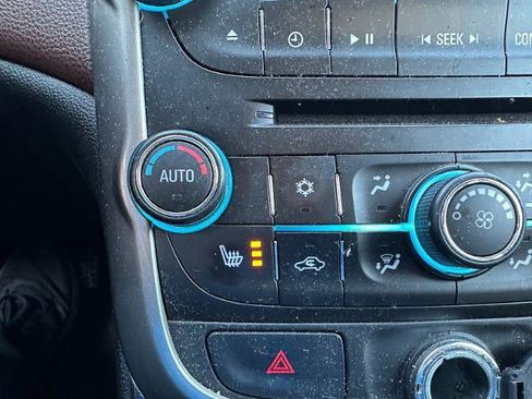 Used 2015 Chevrolet Malibu LTZ image 30