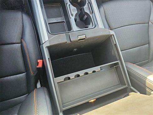 New 2025 Ford F350 Lariat w/ Lariat Ultimate Package image 24