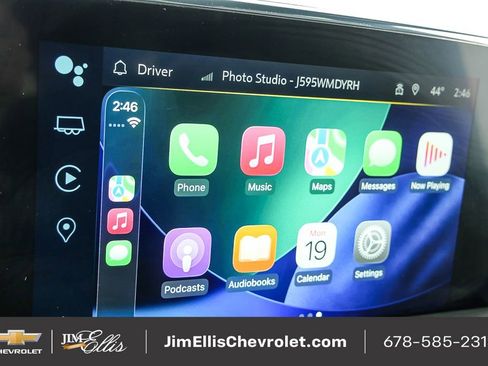 Used 2024 Chevrolet Suburban LT image 16