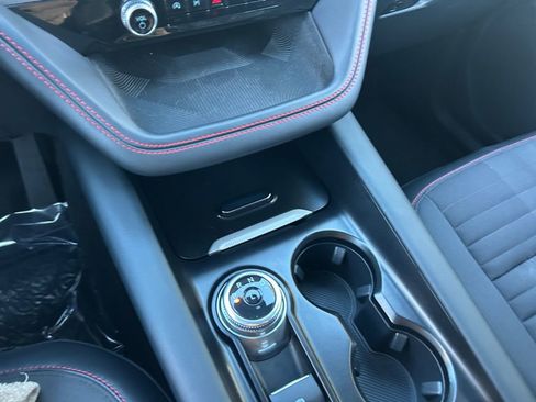 Used 2025 Ford Explorer ST-Line w/ ST-Line Street Pack image 20