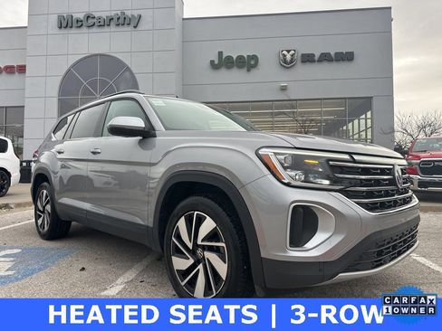 Used 2024 Volkswagen Atlas SE image 1