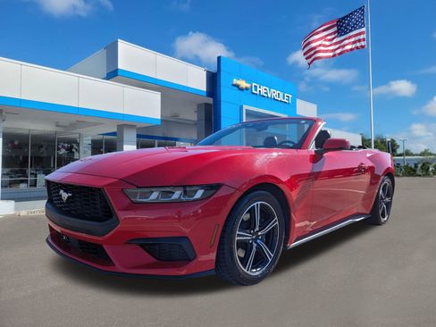 Used 2024 Ford Mustang Premium image 14