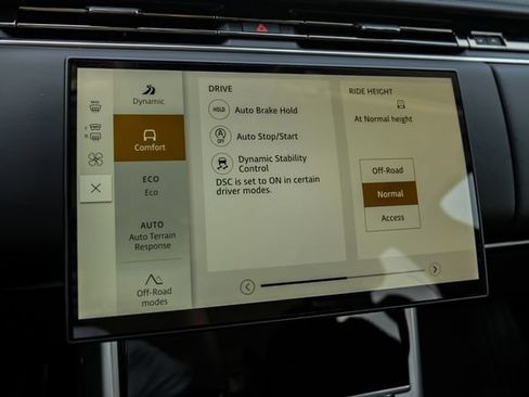 New 2026 Land Rover Range Rover SE AWD/4WD image 36