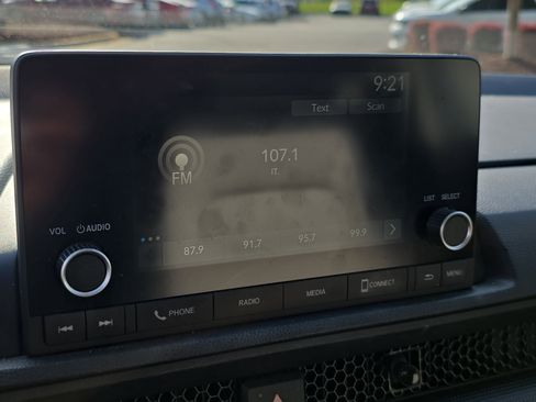 Used 2023 Honda CR-V EX image 22