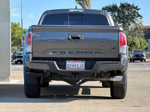 Used 2021 Toyota Tacoma TRD Off-Road w/ Technology Package RWD image 6