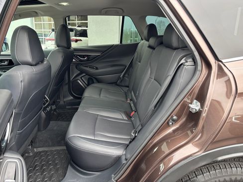 Certified 2022 Subaru Outback Limited image 27