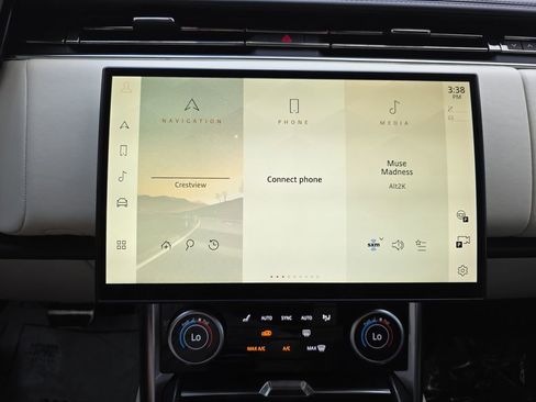 Used 2022 Land Rover Range Rover SE image 24