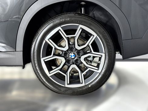 New 2026 BMW X2 xDrive28i w/ Convenience Package AWD/4WD image 13