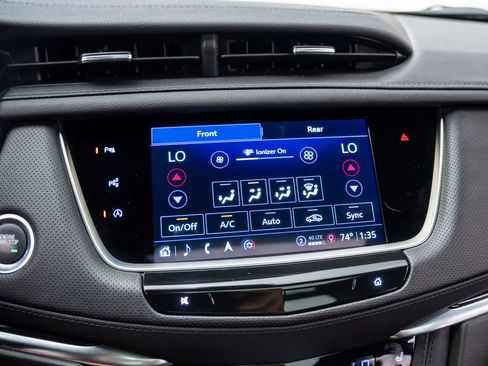 Certified 2026 Cadillac XT5 Premium Luxury w/ Driver Assist Package AWD/4WD image 25