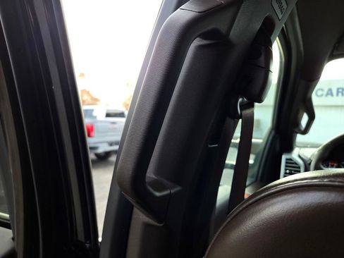 Used 2019 Ford F250 King Ranch w/ Snow Plow Prep Package image 33