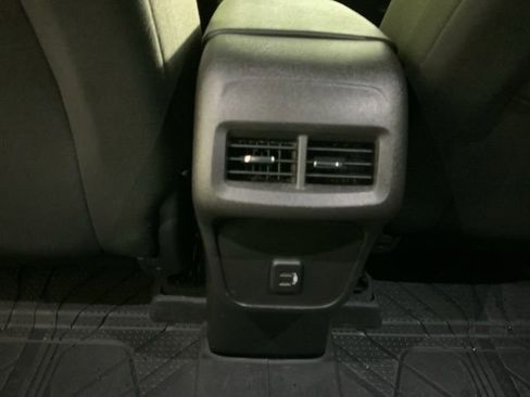 Used 2024 Chevrolet Equinox LT w/ LPO, Floor Liner Package image 31