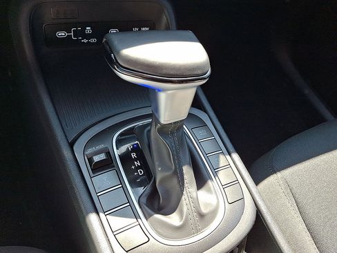 Certified 2024 Hyundai Kona SEL AWD/4WD image 12