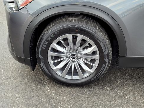 Used 2024 MAZDA CX-90 3.3 Turbo w/ Preferred Plus image 11