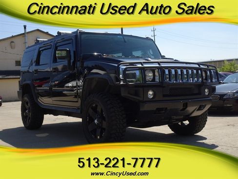 Used 2005 HUMMER H2 w/ Preferred Equipment Group AWD/4WD image 1