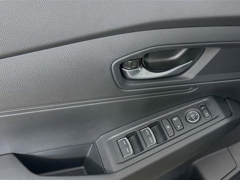 Certified 2025 Honda Accord LX image 20