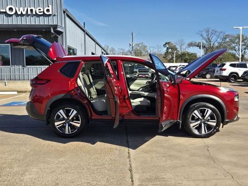 Certified 2023 Nissan Rogue SL w/ SL Premium Package image 13