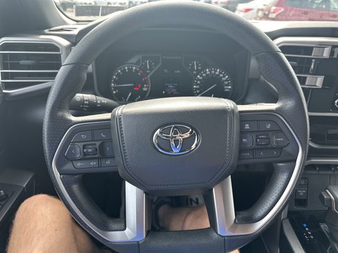 Used 2025 Toyota Tundra SR5 AWD/4WD image 17