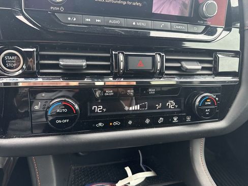 Used 2024 Nissan Pathfinder Rock Creek AWD/4WD image 15