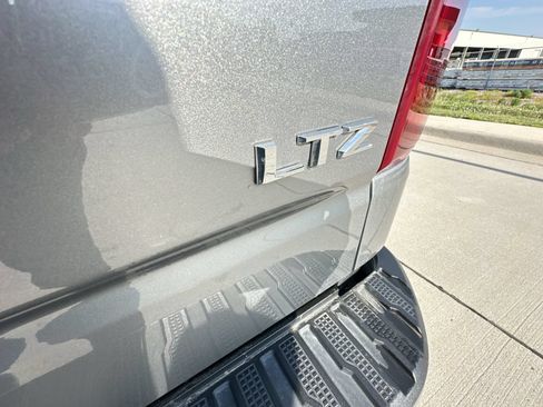 Used 2024 Chevrolet Silverado 1500 LTZ AWD/4WD image 31
