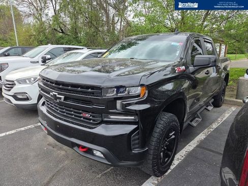 Used 2021 Chevrolet Silverado 1500 LT Trail Boss w/ Convenience Package II image 1