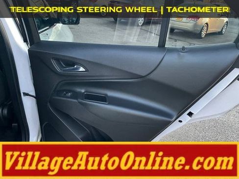 Used 2018 Chevrolet Equinox LT image 25