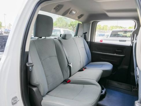 Used 2014 RAM 3500 Tradesman w/ Chrome Appearance Group AWD/4WD image 38
