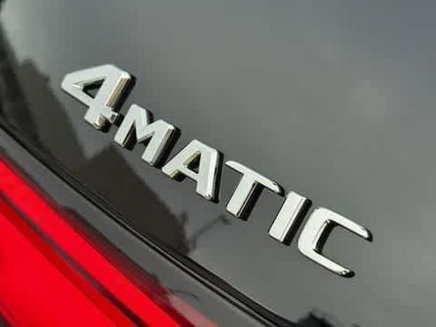 Used 2026 Mercedes-Benz GLC 300 4MATIC image 9